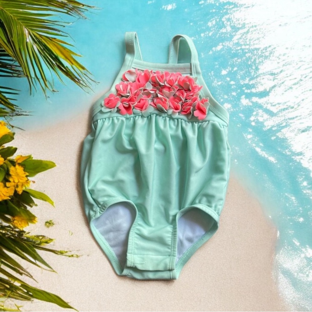 6-9 one piece swimsuit cat & Jack. Buttons.
